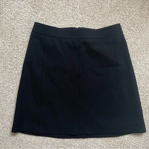 Louis Vuitton women’s black skirt sz 38